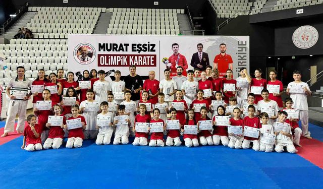 Manisa BBSK olimpik karate yaz kampına katıldı