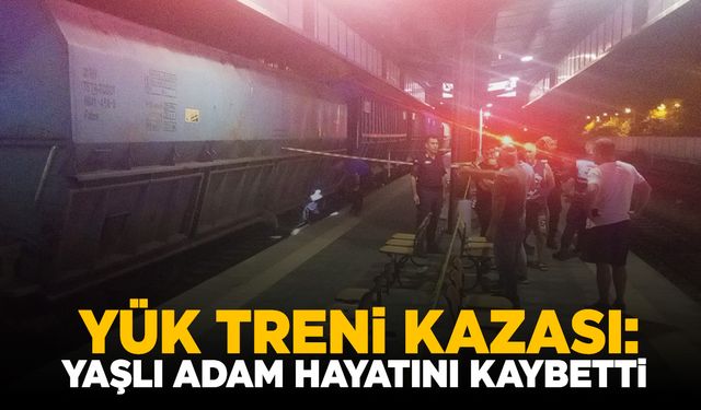 Yük treninin çarptığı yaşlı adam feci şekilde can verdi!