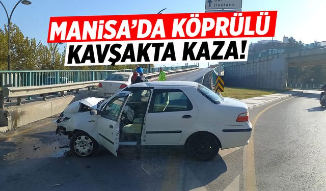 Manisa'da kaza: Otomobil refüje saplandı