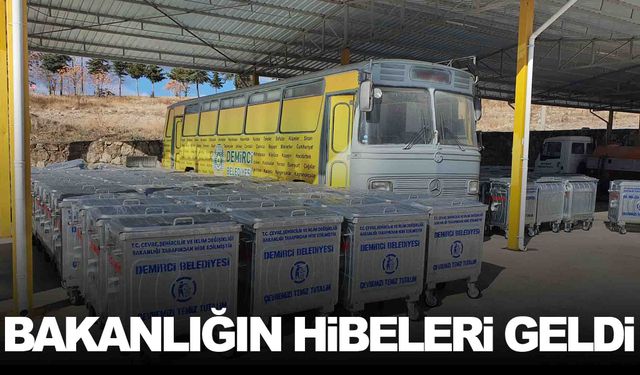 Bakanlıktan Manisa’daki belediyeye çöp konteyneri