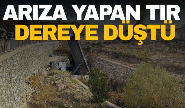 Arıza yapan sürücüsüz tır dereye uçtu!