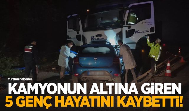 Parti dönüşü yarış yapan araç kamyonun altına girdi: 5 ölü