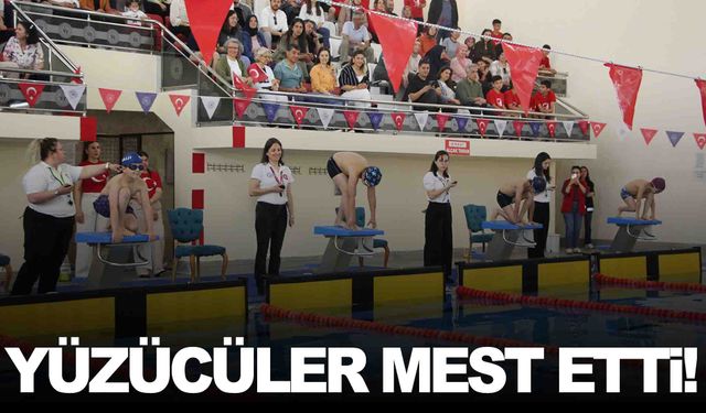 Minik yüzücülerden unutulmaz gösteri