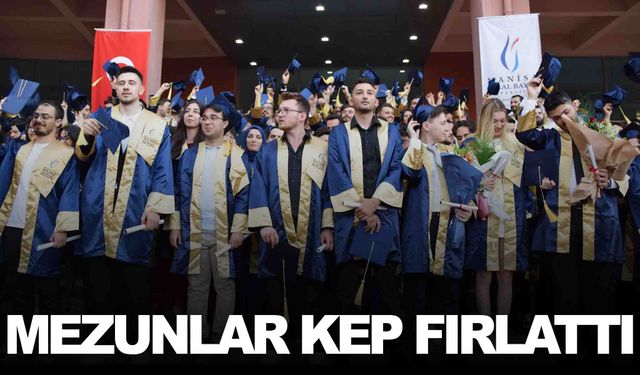MCBÜ Hasan Ferdi Turgutlu Teknoloji Fakültesi’nde mezuniyet coşkusu