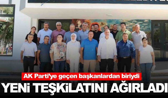 AK Parti’ye geçen başkanlardan biriydi… Yeni partisinin teşkilatını ağırladı