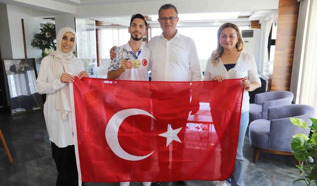 Alaşehirli milli sporcu Çağatay Çelik, Avrupa Şampiyonu oldu