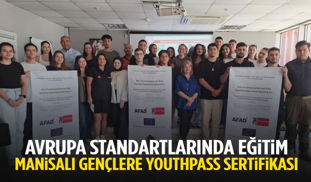 Manisa’da 2 gün süren bu eğitim gençleri krizlere hazırladı! Sertifikalarını aldılar…