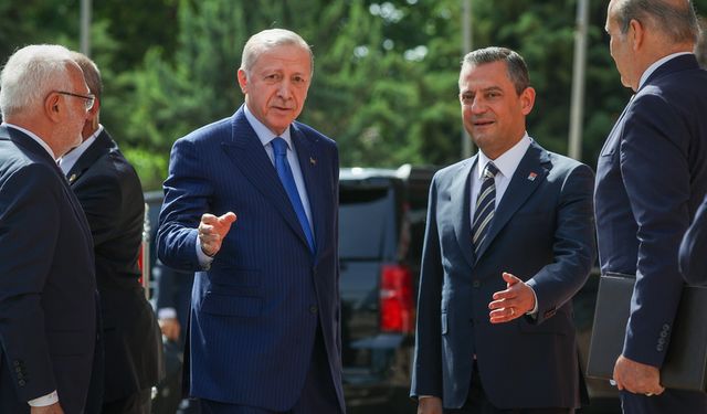 Cumhurbaşkanı Erdoğan'dan Özel'e: Bu adam böyle uydurup duruyor
