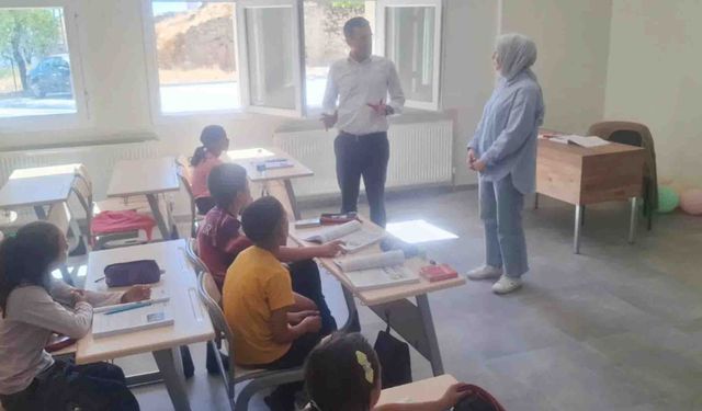 Sarıgöl’de en uzak mahallede eğitime destek ziyareti
