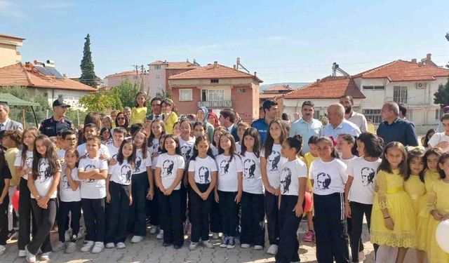 Selendi’de İlköğretim Haftası coşkuyla kutlandı