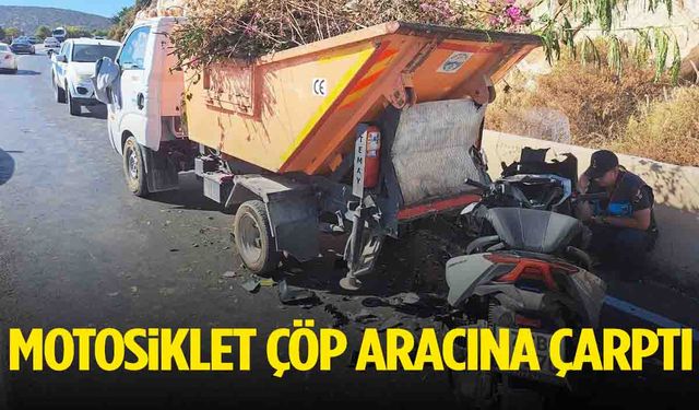 Motosiklet çöp aracına çarptı… Sürücü kurtarılamadı!