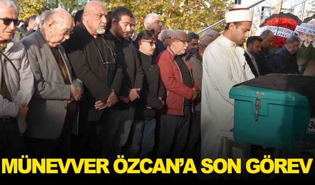 Gürhan Özcan’ın acı günü: Annesi Münevver Özcan son yolculuğuna uğurlandı