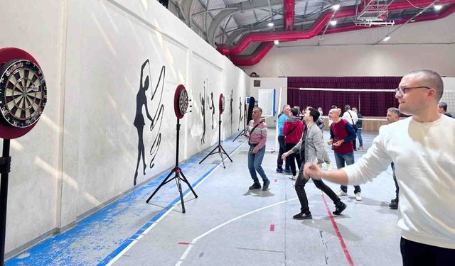 Akhisar’da 24 Kasım Öğretmenler Günü turnuvaları yoğun ilgi gördü