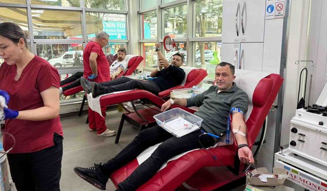 Manisa’da lösemi hastası Efe Leo için kan bağışı