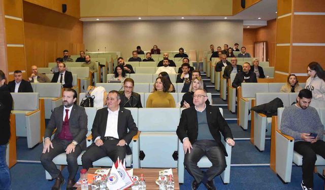 Manisa’da e-ihracat ve dijital ticaret masaya yatırıldı