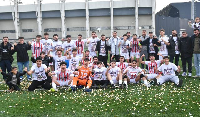 Manisa Başakşehirspor kupasına kavuştu