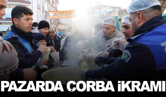 Saruhanlı Salı Pazarı’nda ısıtan ikram