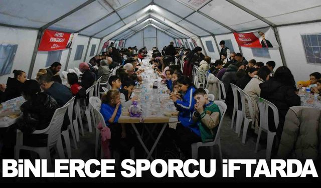 Yunusemre Belediyespor’dan birlik iftarı: Binlerce sporcu aynı sofrada buluştu