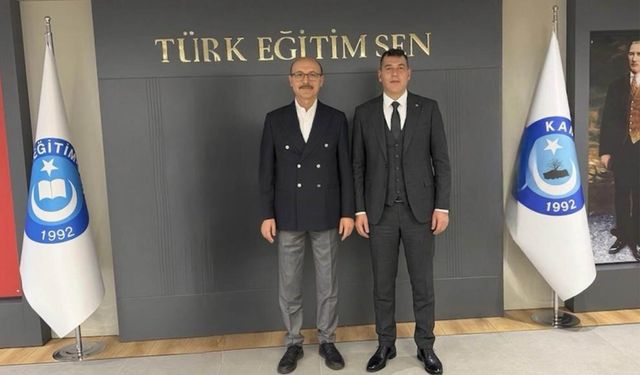 Eğitim camiası birleştirme makamı olmalıdır