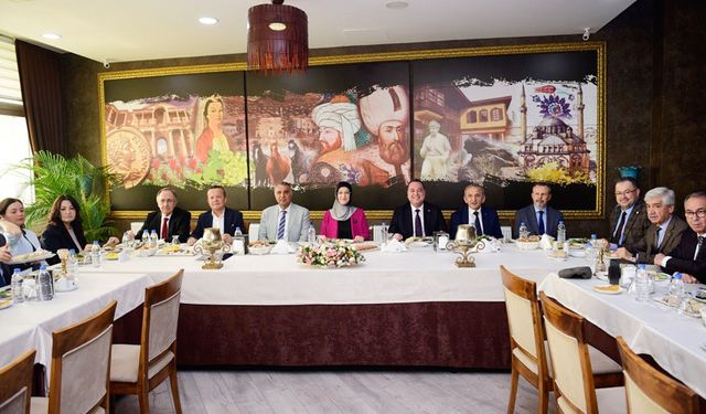 Manisa CBÜ Yükseköğrenim Vakfı yeni dönem hedeflerini konuştu