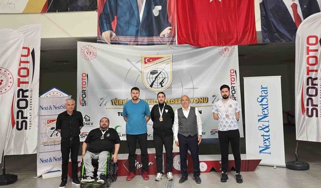 Manisalı Samet Akça’dan Türkiye Şampiyonası’nda büyük başarı