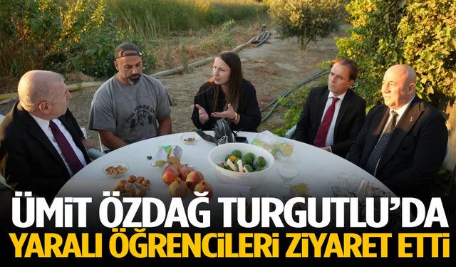 Ümit Özdağ Turgutlu’da yaralı öğrencileri ziyaret etti