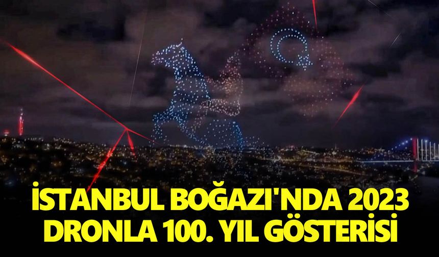 Cumhuriyet'in 100. Yıl Dönümü İstanbul Boğazı'nda Kutlandı