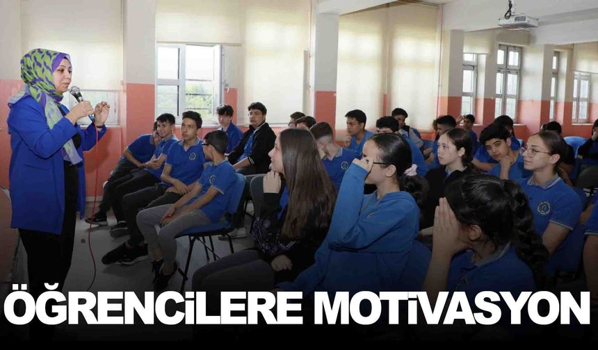 Manisa’da öğrencilere motivasyon semineri