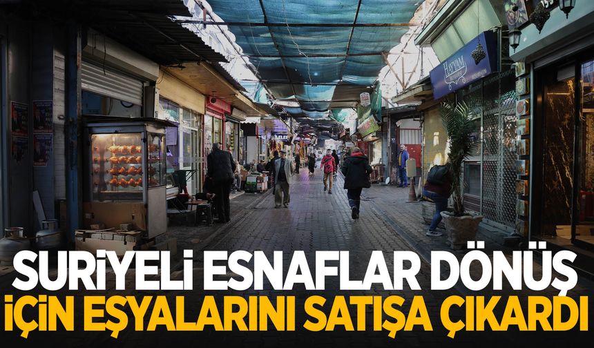 İzmir'de Suriyeli esnaflar dönüş için eşyalarını satışa çıkardı