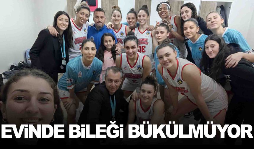 Turgutlu’nun kadınları evini korudu: 64-59