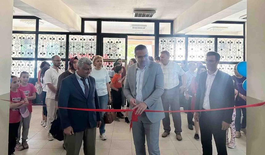 Sarıgöl’de “Hayat Boyu Öğrenme” sergisi büyük ilgi gördü