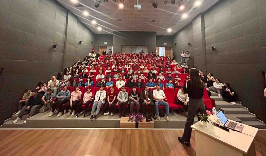 Sarıgöl’de öğrencilere “Sınav Kaygısı ve Motivasyon” semineri