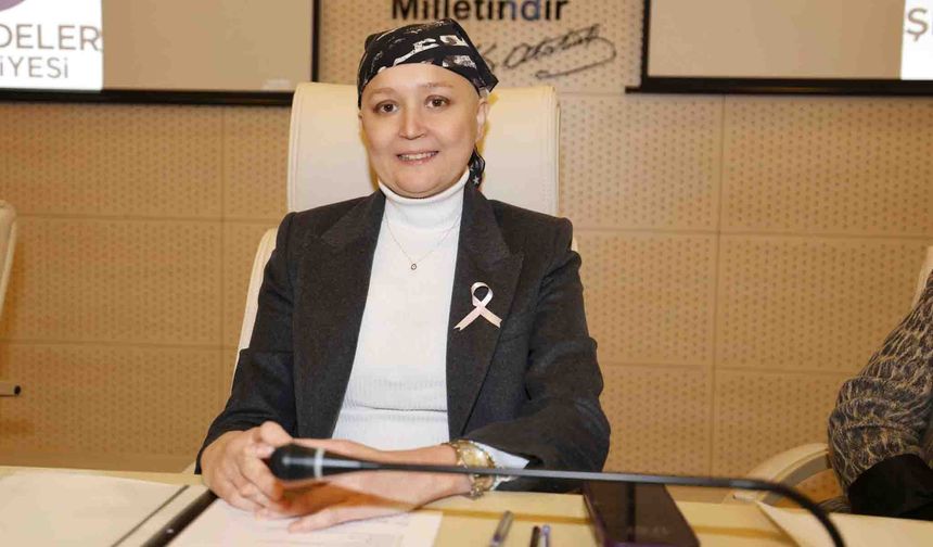 Şehzadeler Meclisi’nde ‘Pembe kurdele’ farkındalığı