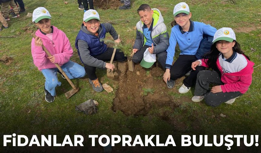 400 fidan toprakla buluştu!