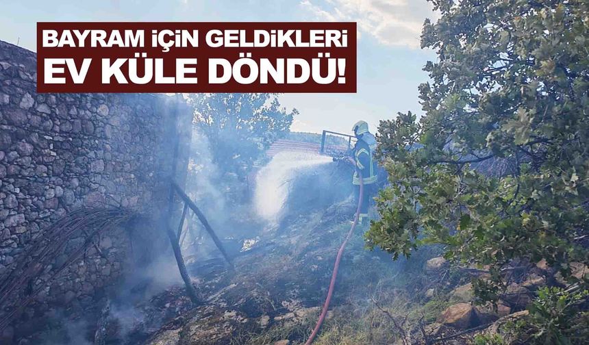 Manisa’da ev yangını… Bayram için geldikleri ev küle döndü!