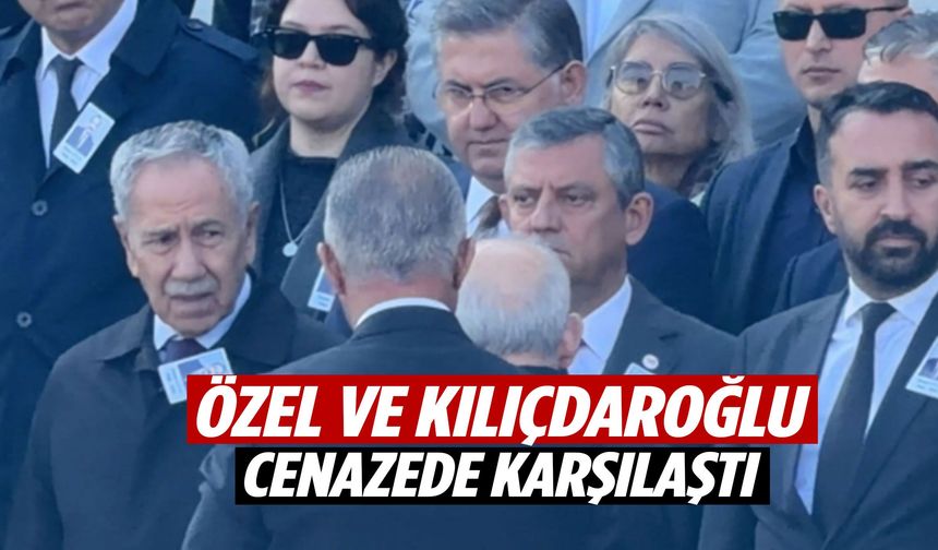 Özel ve Kılıçdaroğlu eski Manisa Milletvekili Gülay’ın cenazesinde bir araya geldi