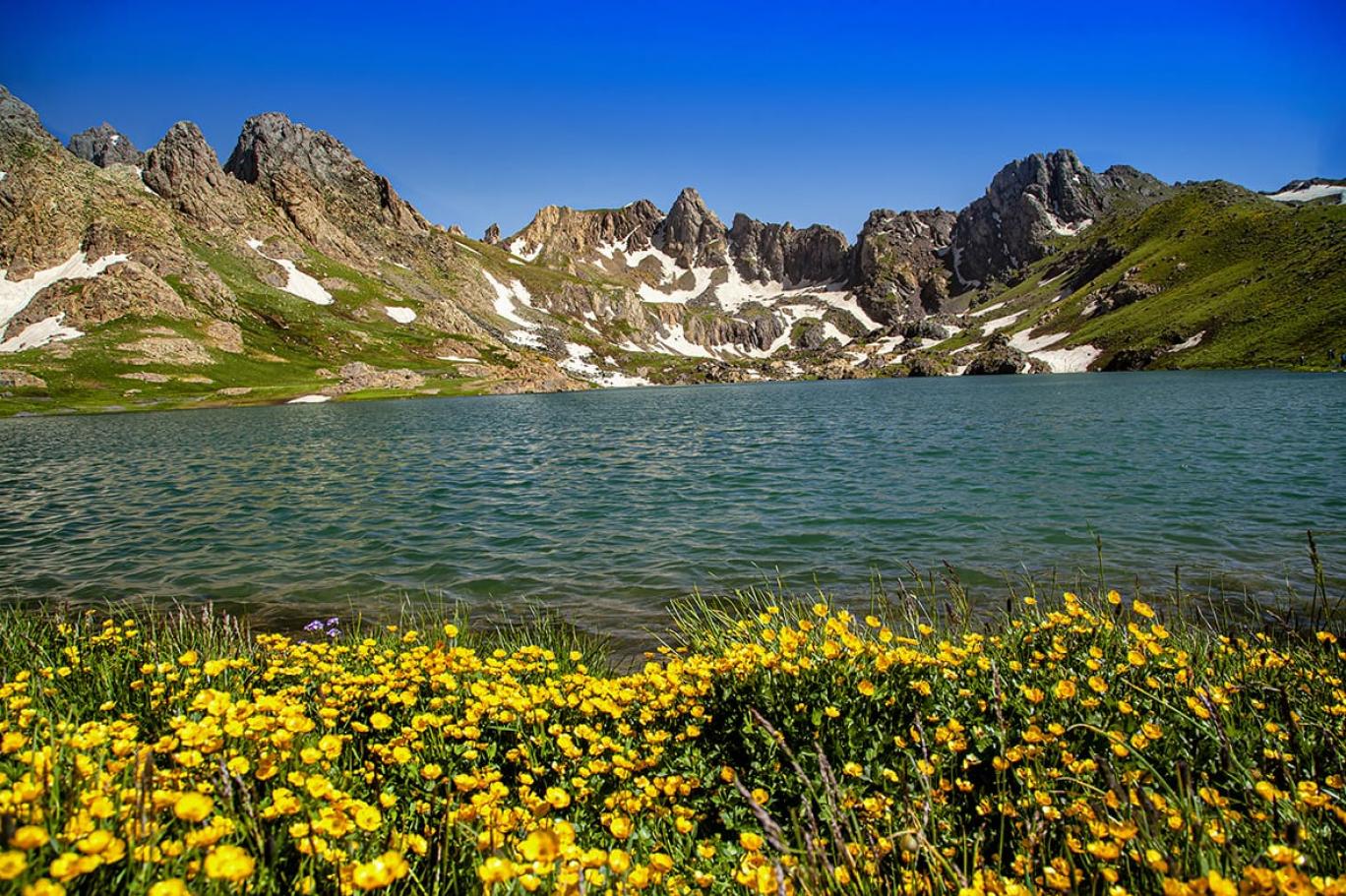 HAKKARİ CİLO VE SAT DAĞLARI MİLLİ PARKI