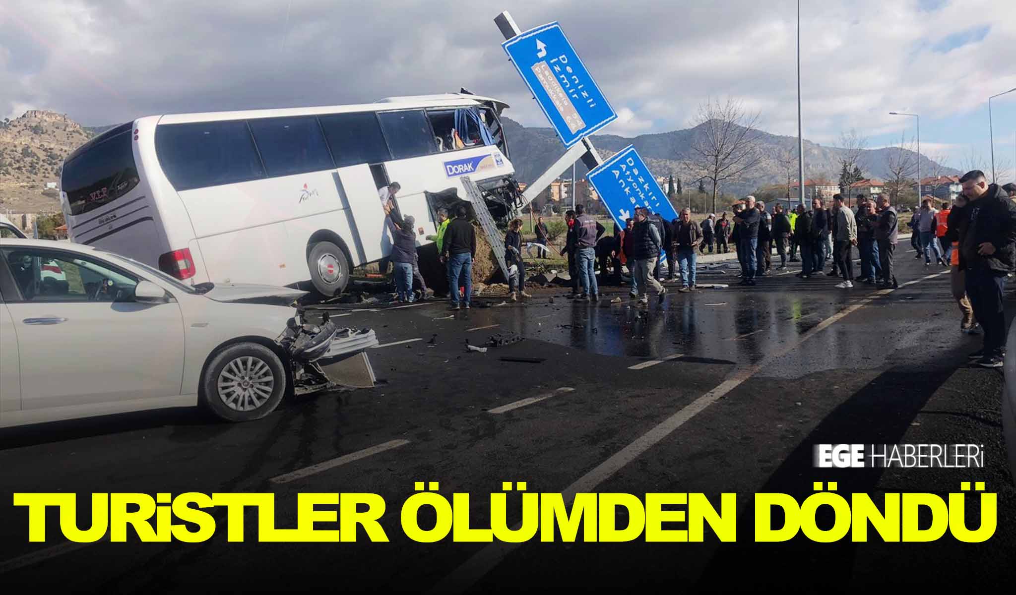 Taylandlı turistler ölümden döndü: 4'ü ağır 20 yaralı