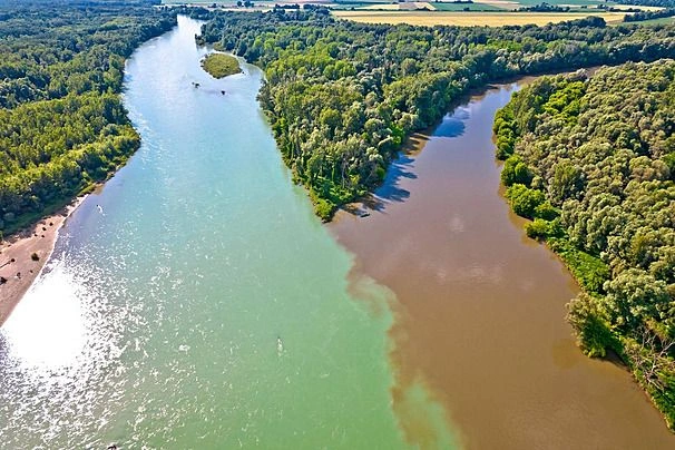 Pngtree Drava And Mura Rivers Confl Xiqm