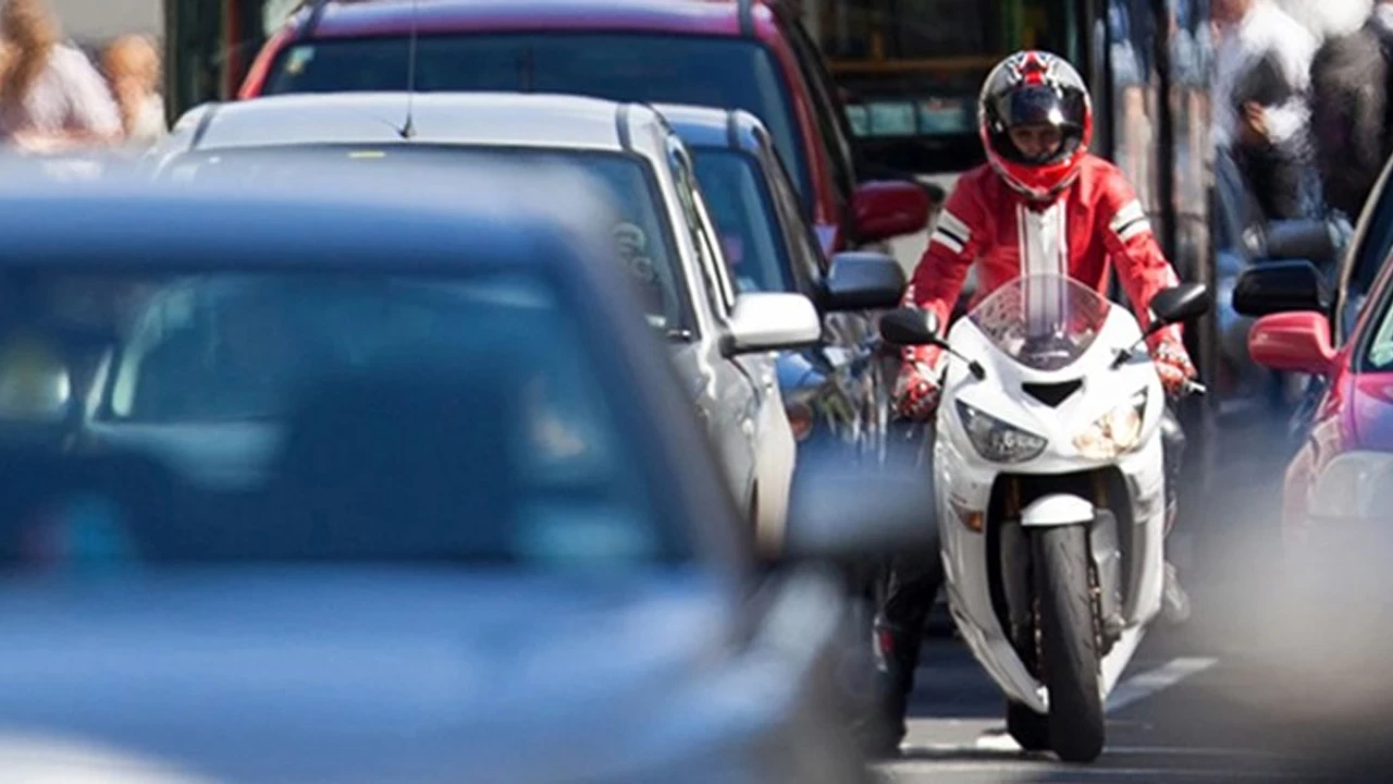 125 Ccnin Altindaki Motorlar B Ehliyetle Kullanilabilecek Apqz