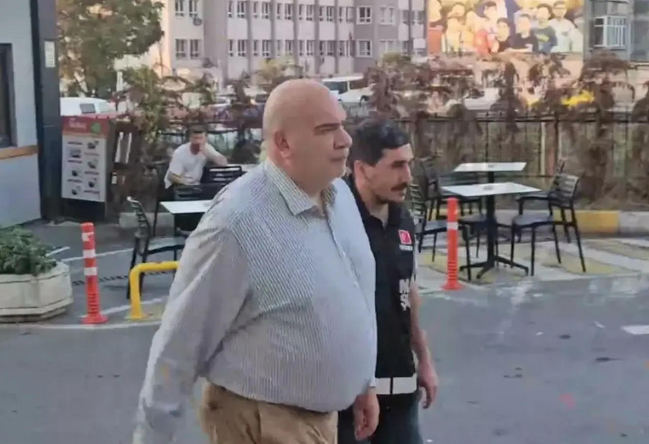 Işık Ökte Kimdir (2)