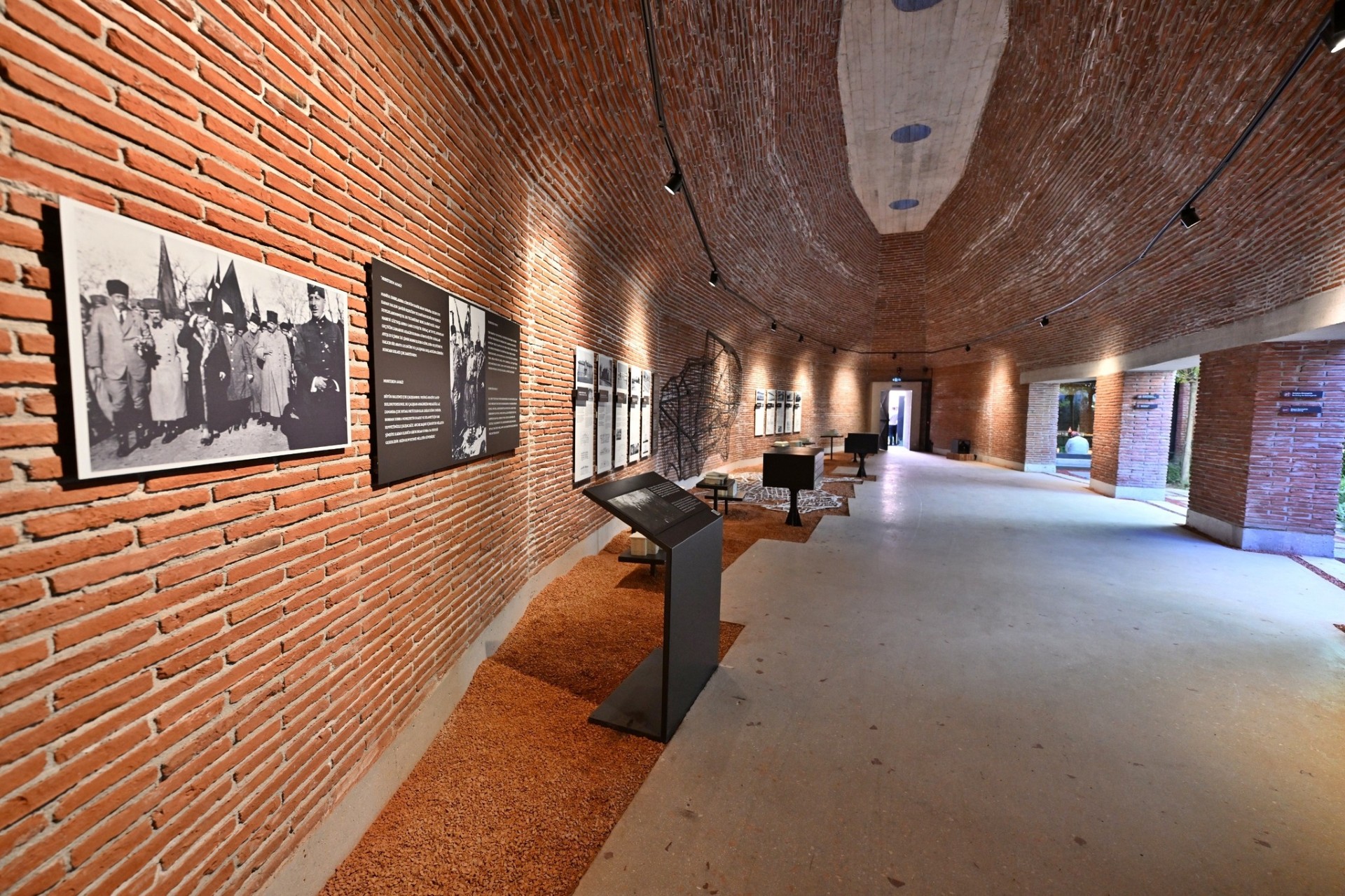 Thumbnail Manisa Kurtuluş Müzesi Cumhuriyet’in 102’Nci Yılında Açıldı (20)