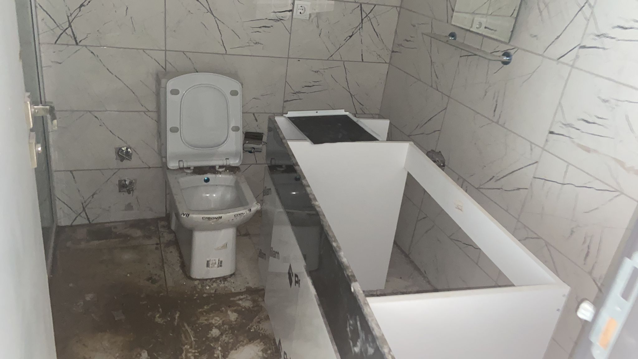 Whatsapp Image 2025 10 28 At 21.23.33