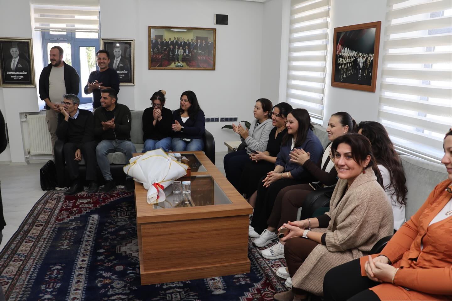 571195655 18531325795007652 7381288532011720640 N