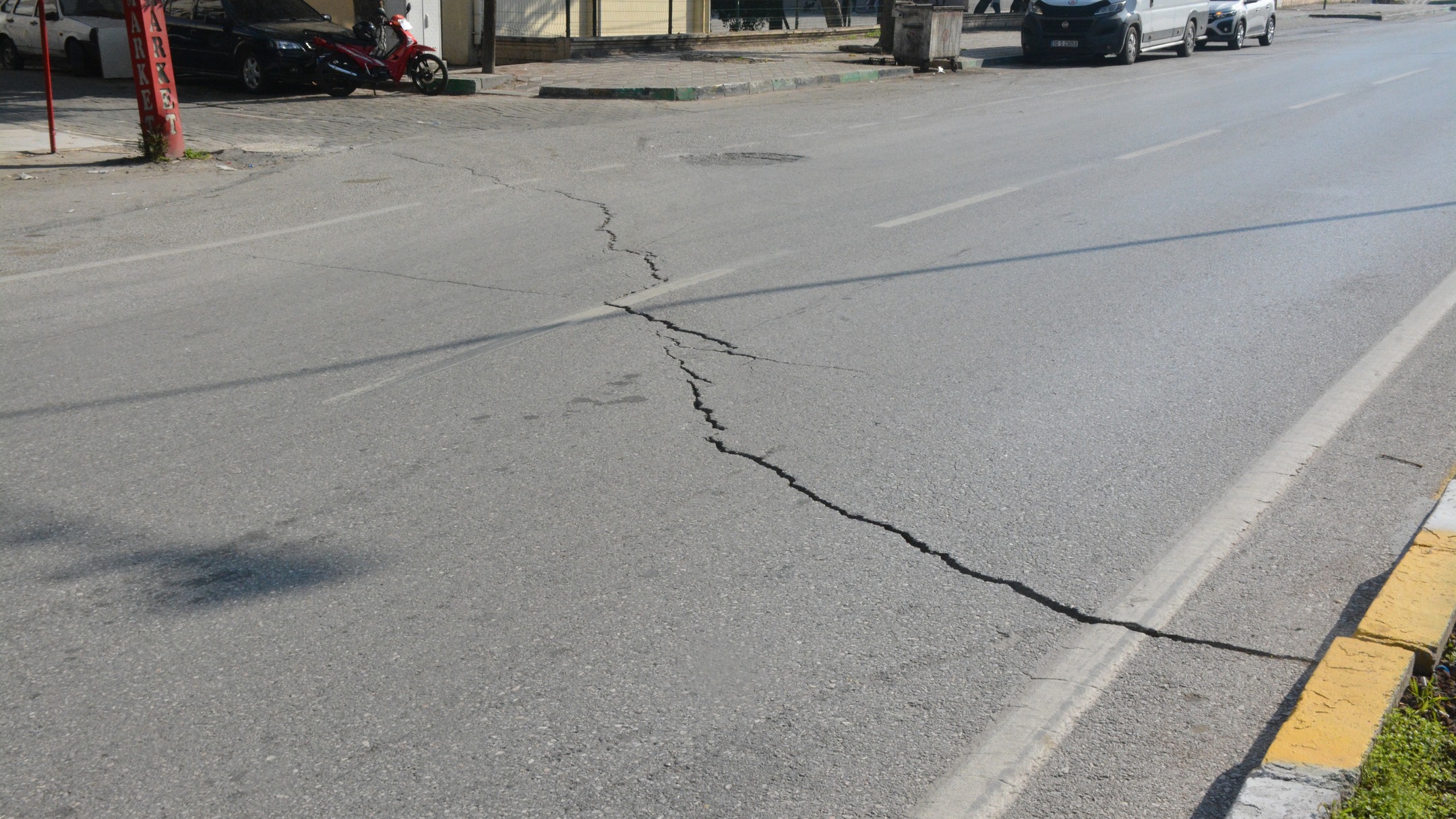 572516689 18074548076239881 5427701480667101456 N