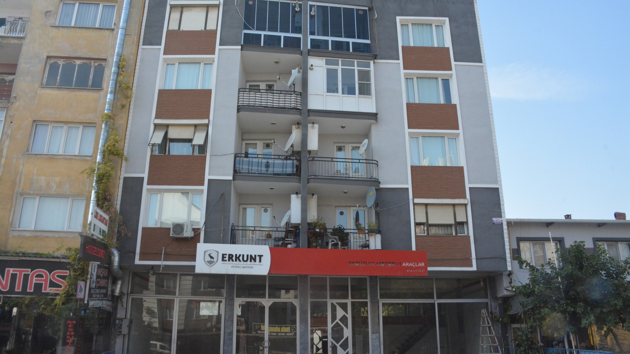 573236267 18074548037239881 4851410138816742151 N