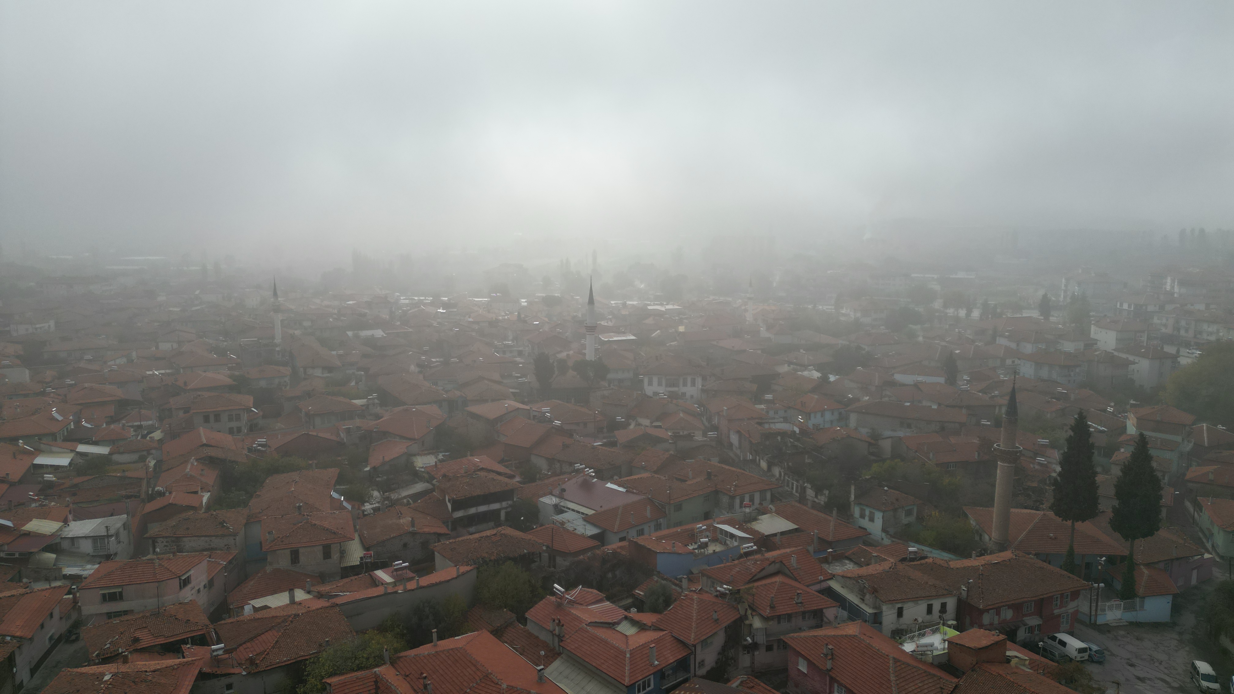 A A 20251112 39691094 39691076 Y A N I K U L K E D E S I S I N O L U S T U R D U G U M A N Z A R A H A V A D A N G O R U N T U L E N D I