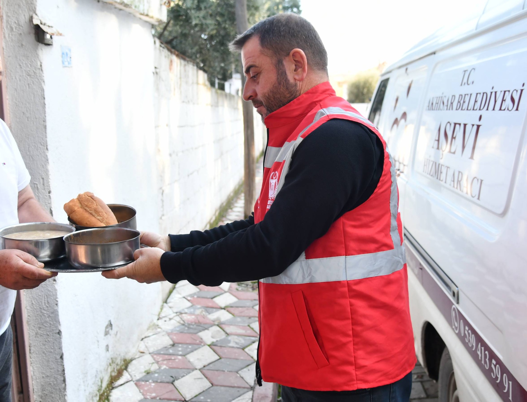 597832521 1323620139792766 724220029434681151 N