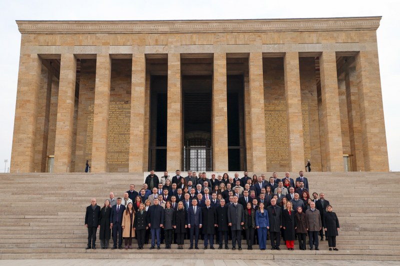 A W594066 01 800X533