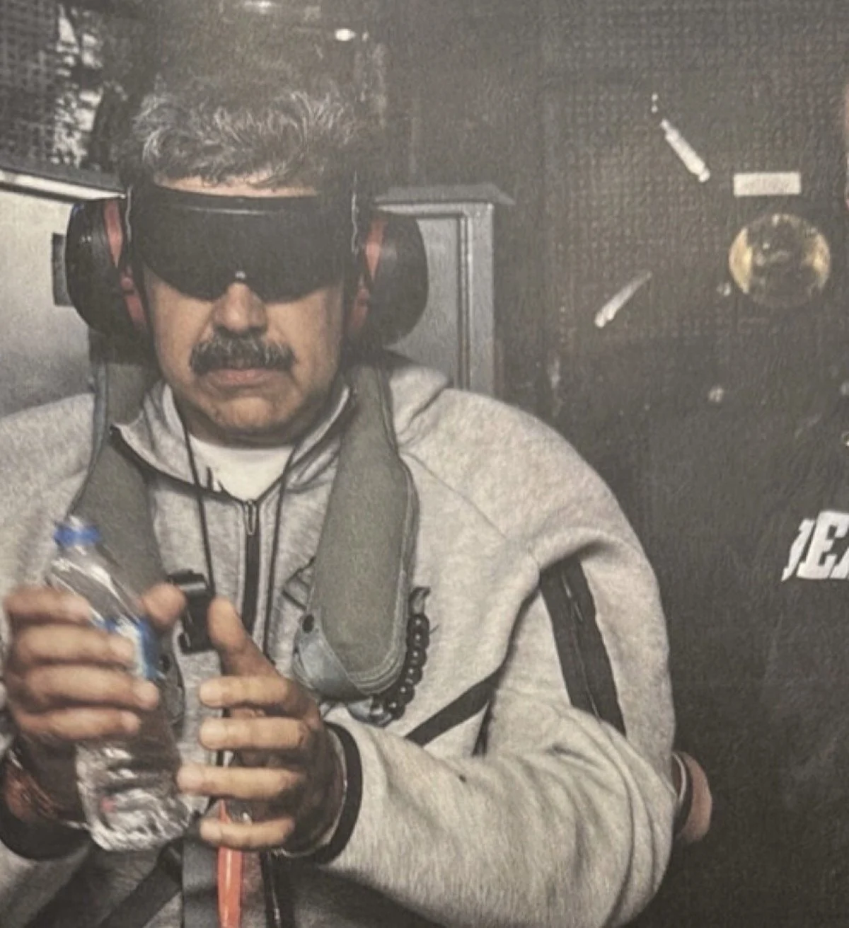 6959464Fc9Cfb693 W1200Xh1311